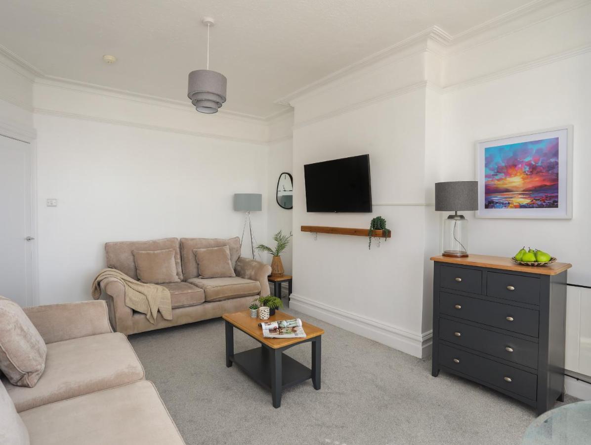 Tir A Mor Apartment Pwllheli Bagian luar foto