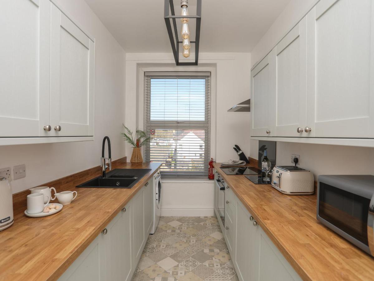 Tir A Mor Apartment Pwllheli Bagian luar foto
