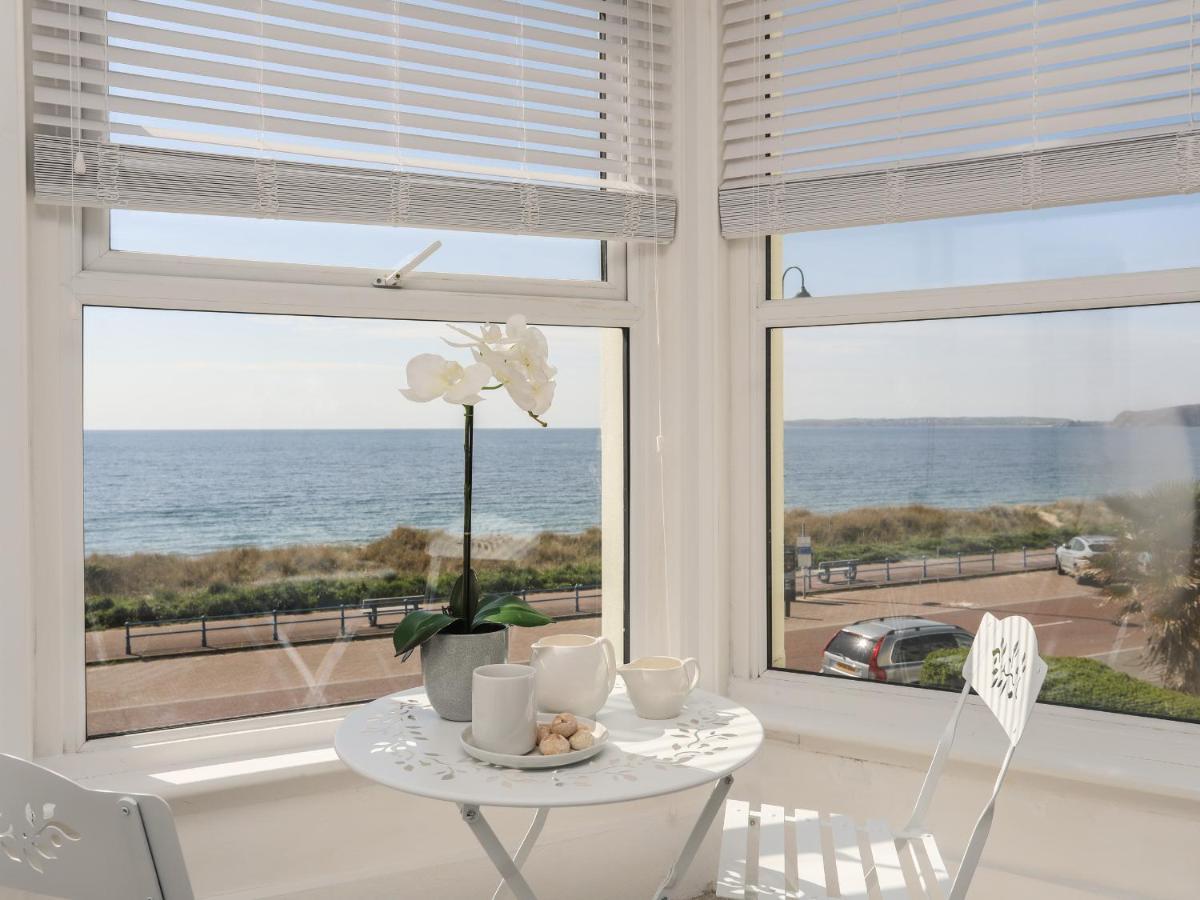 Tir A Mor Apartment Pwllheli Bagian luar foto
