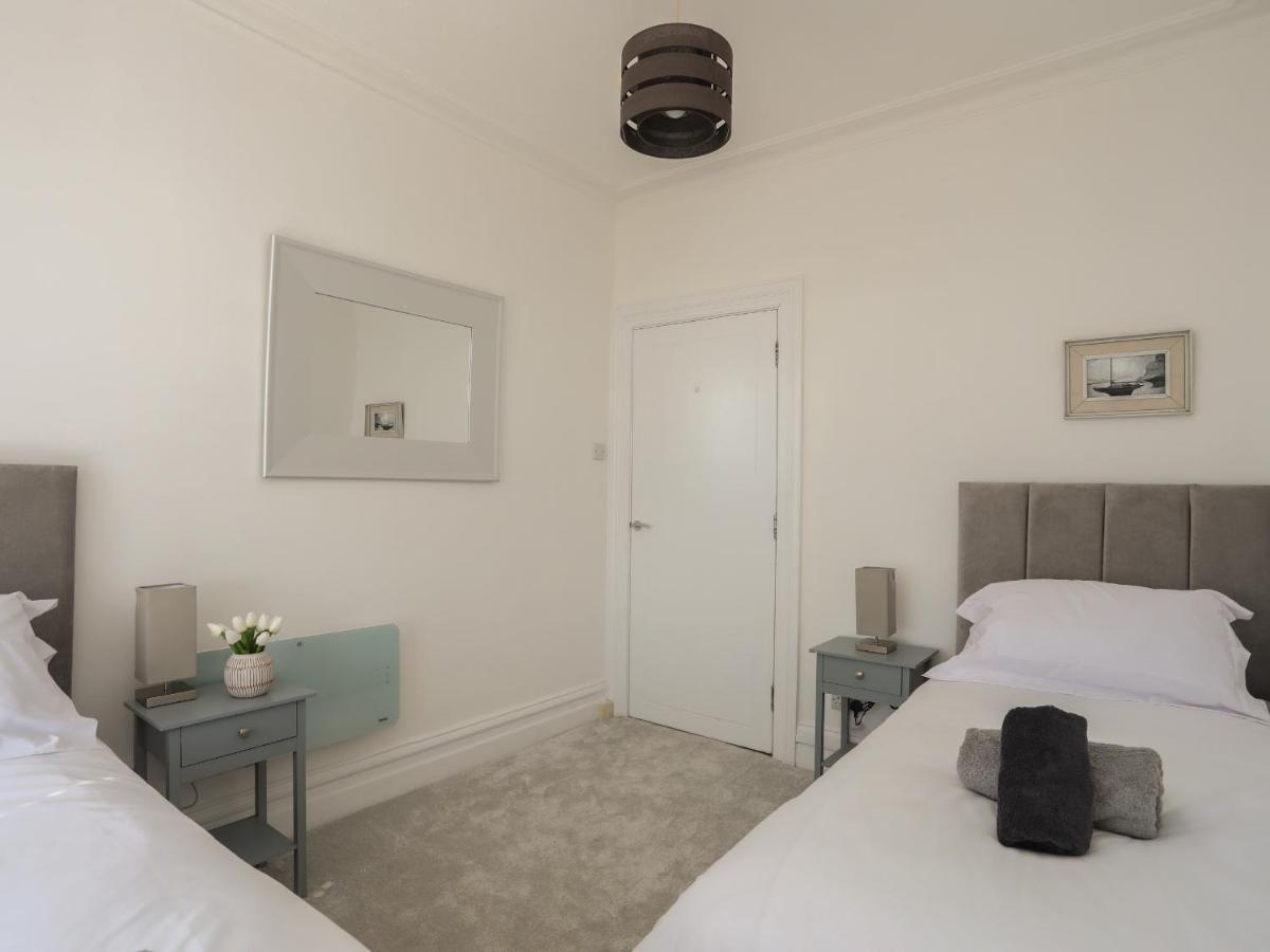 Tir A Mor Apartment Pwllheli Bagian luar foto