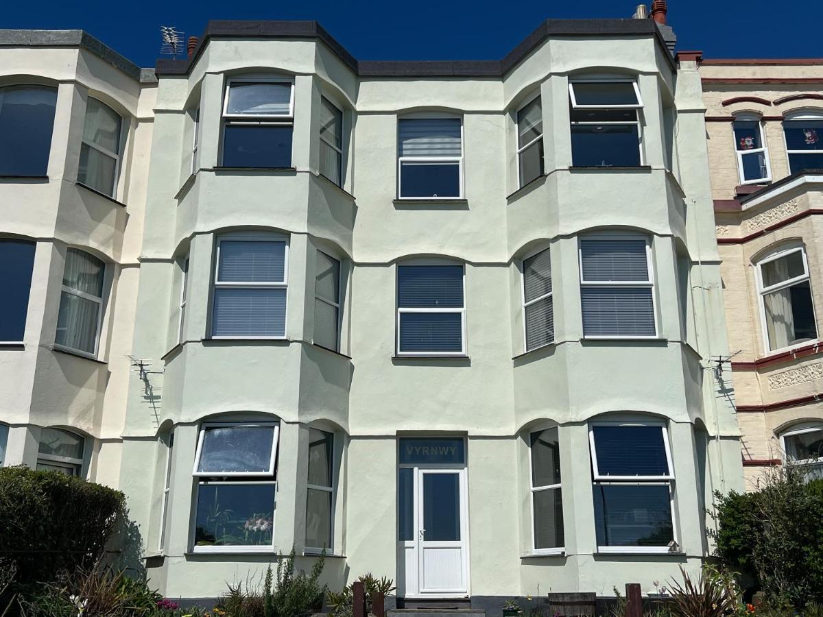 Tir A Mor Apartment Pwllheli Bagian luar foto